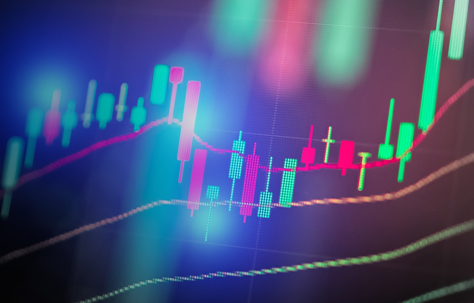 Hedging Sub-Investment Grade Debt with Leveraged Loan Futures