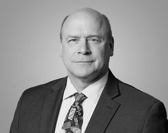 Headshot for Wiliam P. Miller II, CFA